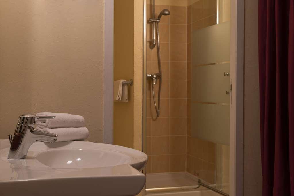 The Originals City, Hotel Le Village Provencal, Aix-En-Provence Nord Пертюи Удобства снимка