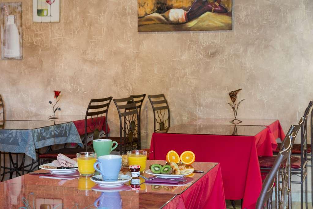 The Originals City, Hotel Le Village Provencal, Aix-En-Provence Nord Пертюи Удобства снимка