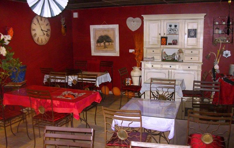 The Originals City, Hotel Le Village Provencal, Aix-En-Provence Nord Пертюи Екстериор снимка