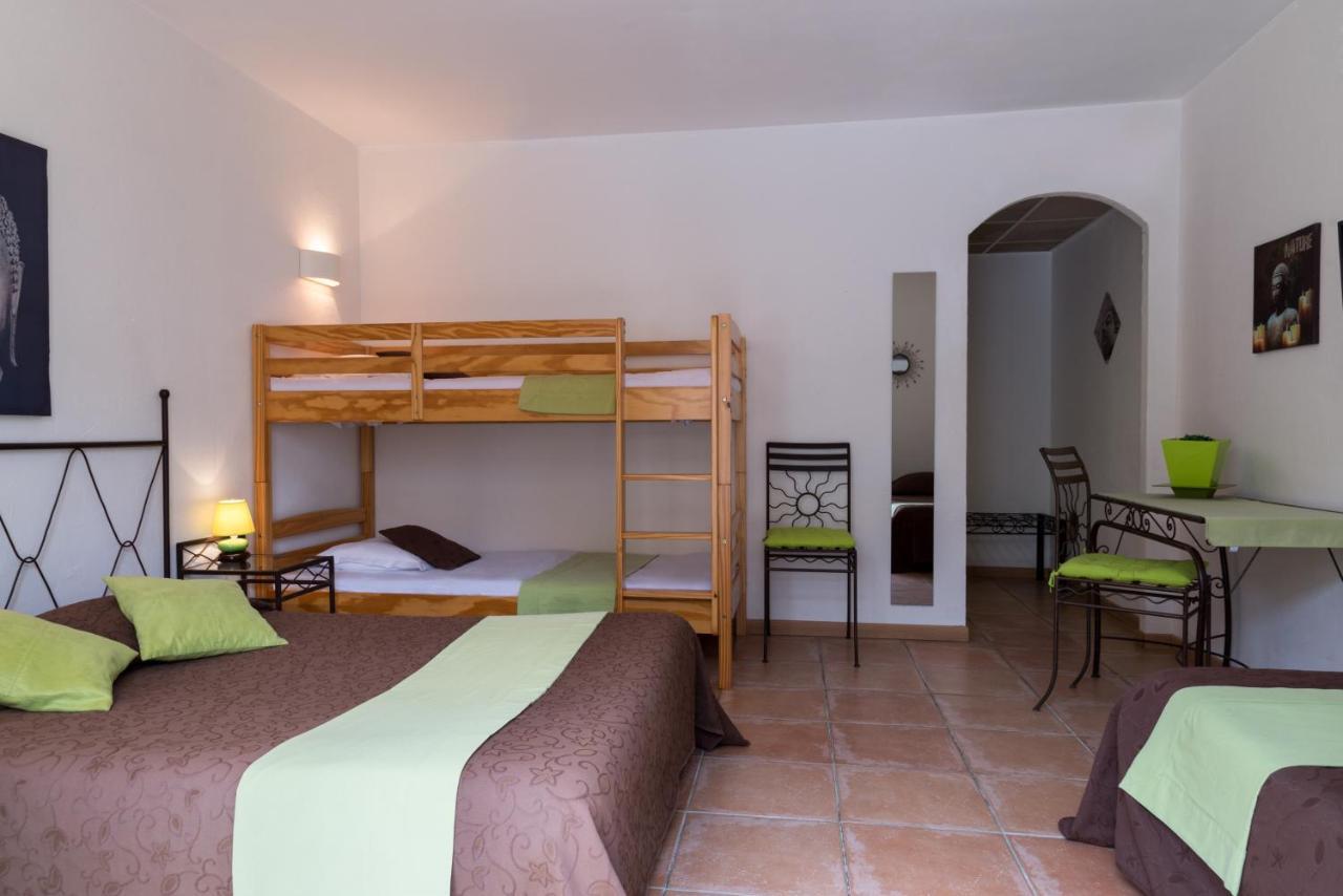 The Originals City, Hotel Le Village Provencal, Aix-En-Provence Nord Пертюи Екстериор снимка